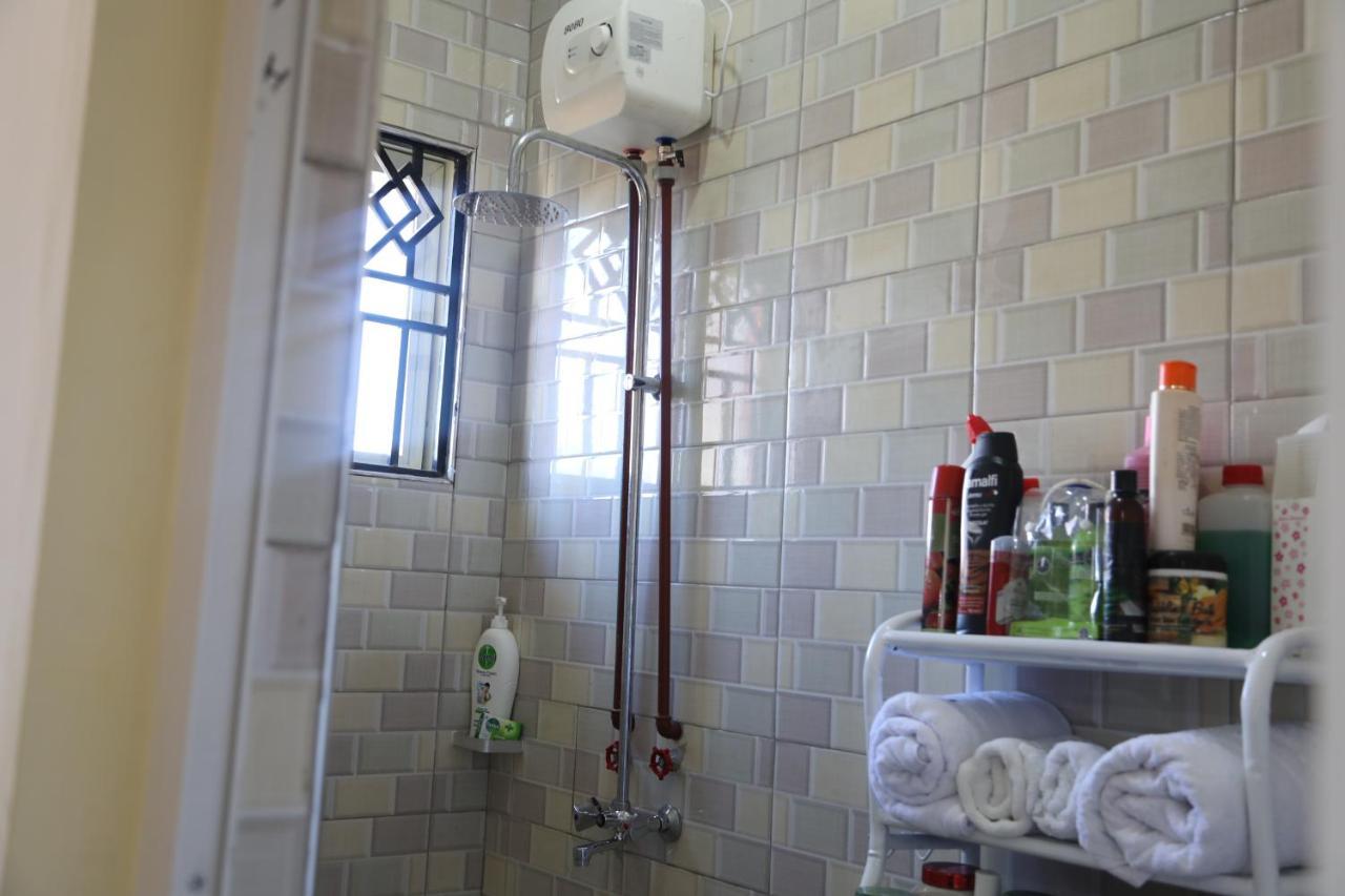 Pearl Lulu Modern Bnb Homestay Daressalam Exterior foto