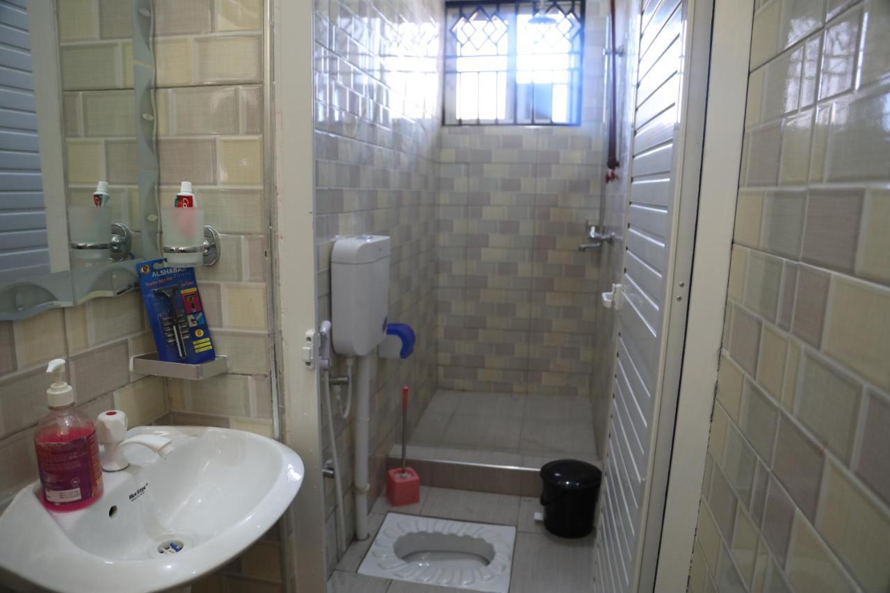 Pearl Lulu Modern Bnb Homestay Daressalam Exterior foto